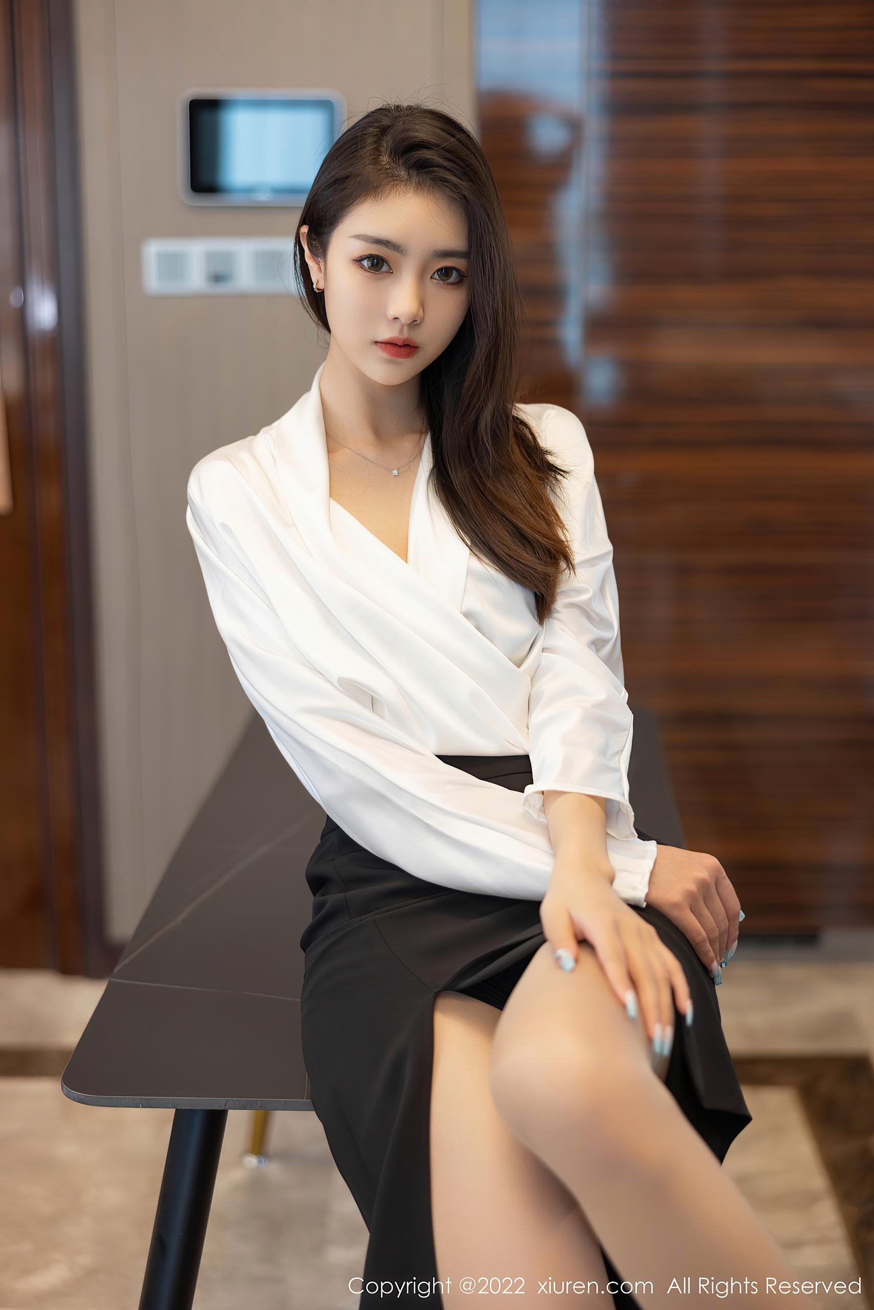 女生空降到男生身上视频完整！姜惠贞三级